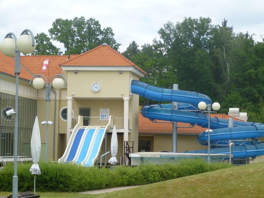 Hotel Zatisi Františkovy Lázně Kültér fotó