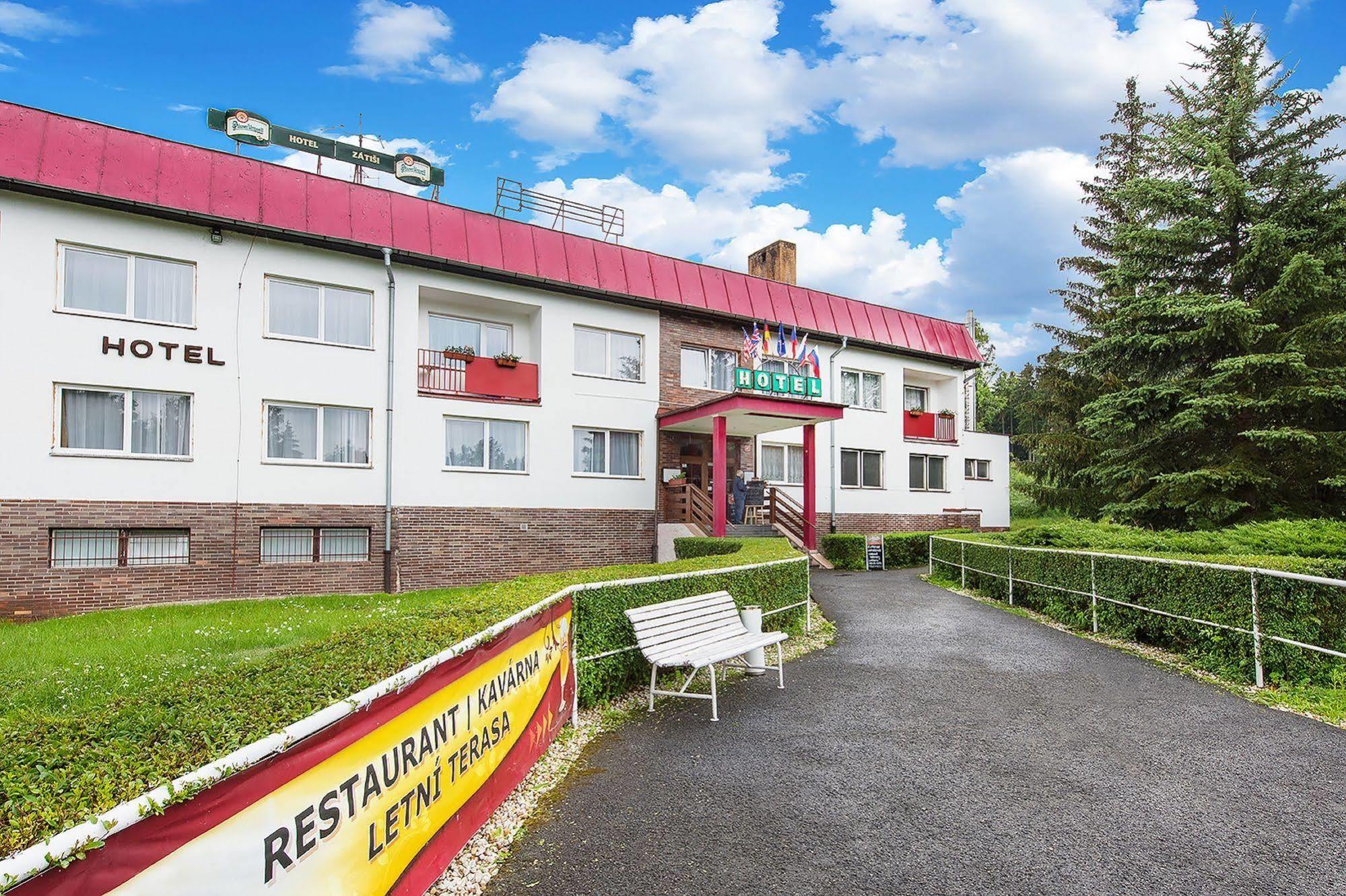 Hotel Zatisi Františkovy Lázně Kültér fotó